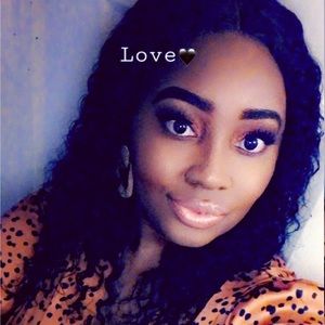 Hi, I’m Tierra. Thank you for stopping by ❤️